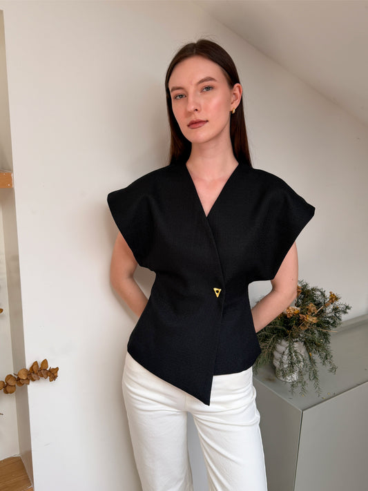 Crease-Resistant Flair Top