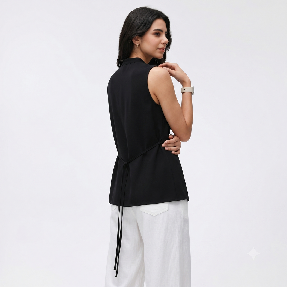 Cooling, Breathable, Wrinkle-Resistent & Tummy Covering Essential Twist Top