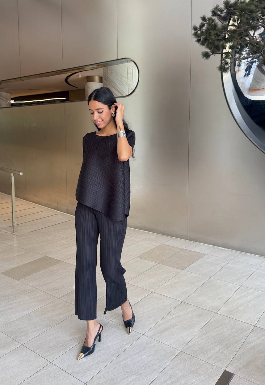 Cooling & Wrinkle-Free Breezy Top With Sleeves