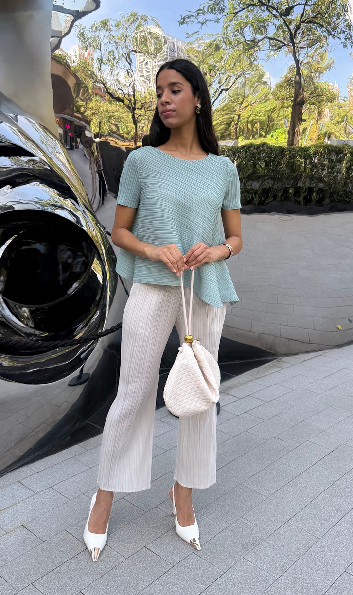 Cooling & Wrinkle-Free Breezy Top With Sleeves