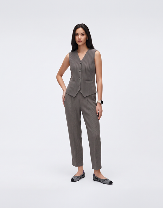 Wrinkle-Free, Cooling & Breathable Free Merit Vest With Pockets