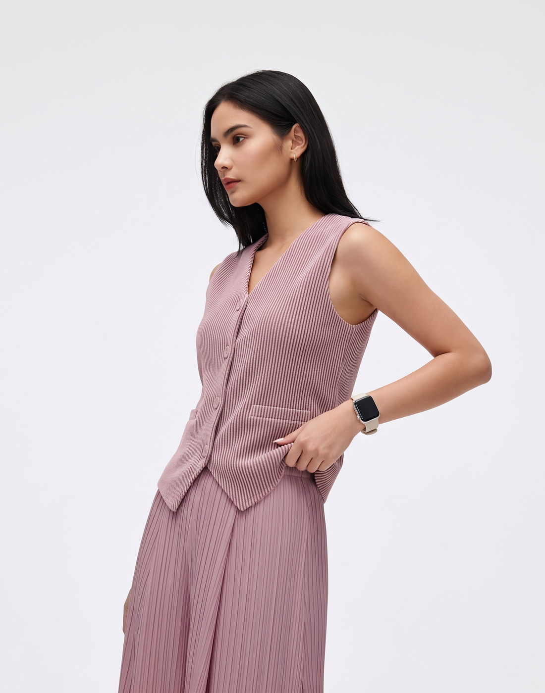 Wrinkle-Free, Cooling & Breathable Free Merit Vest With Pockets