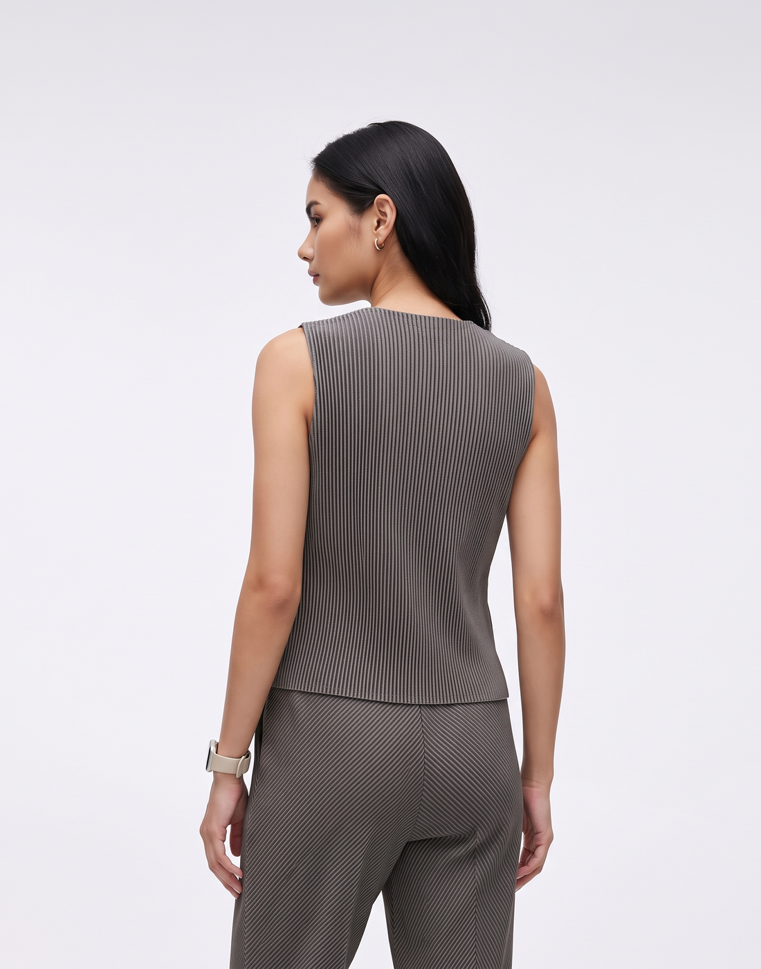 Wrinkle-Free, Cooling & Breathable Free Merit Vest With Pockets