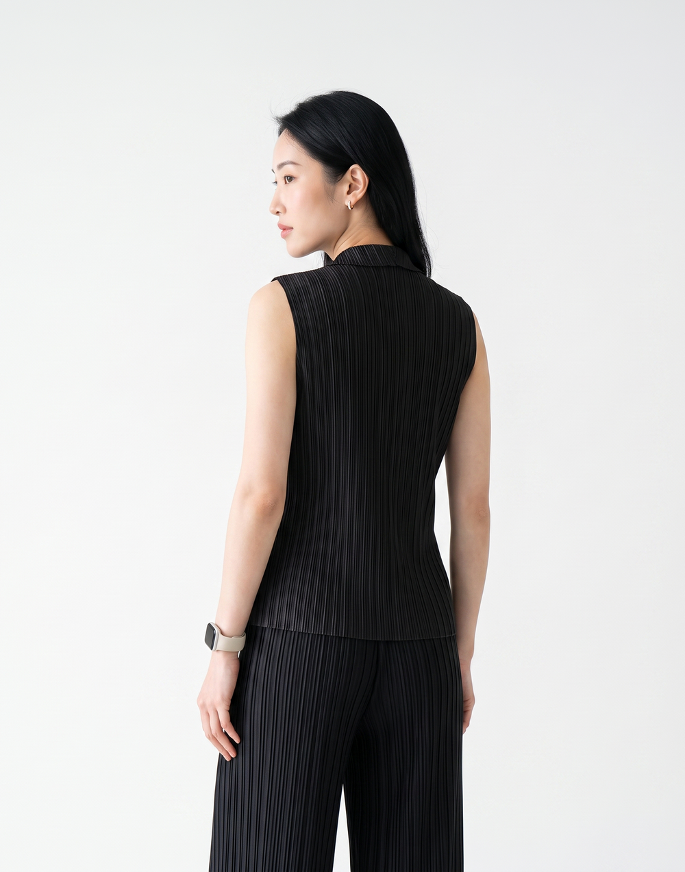 Wrinkle-Free, Cooling & Breathable Allure Vest