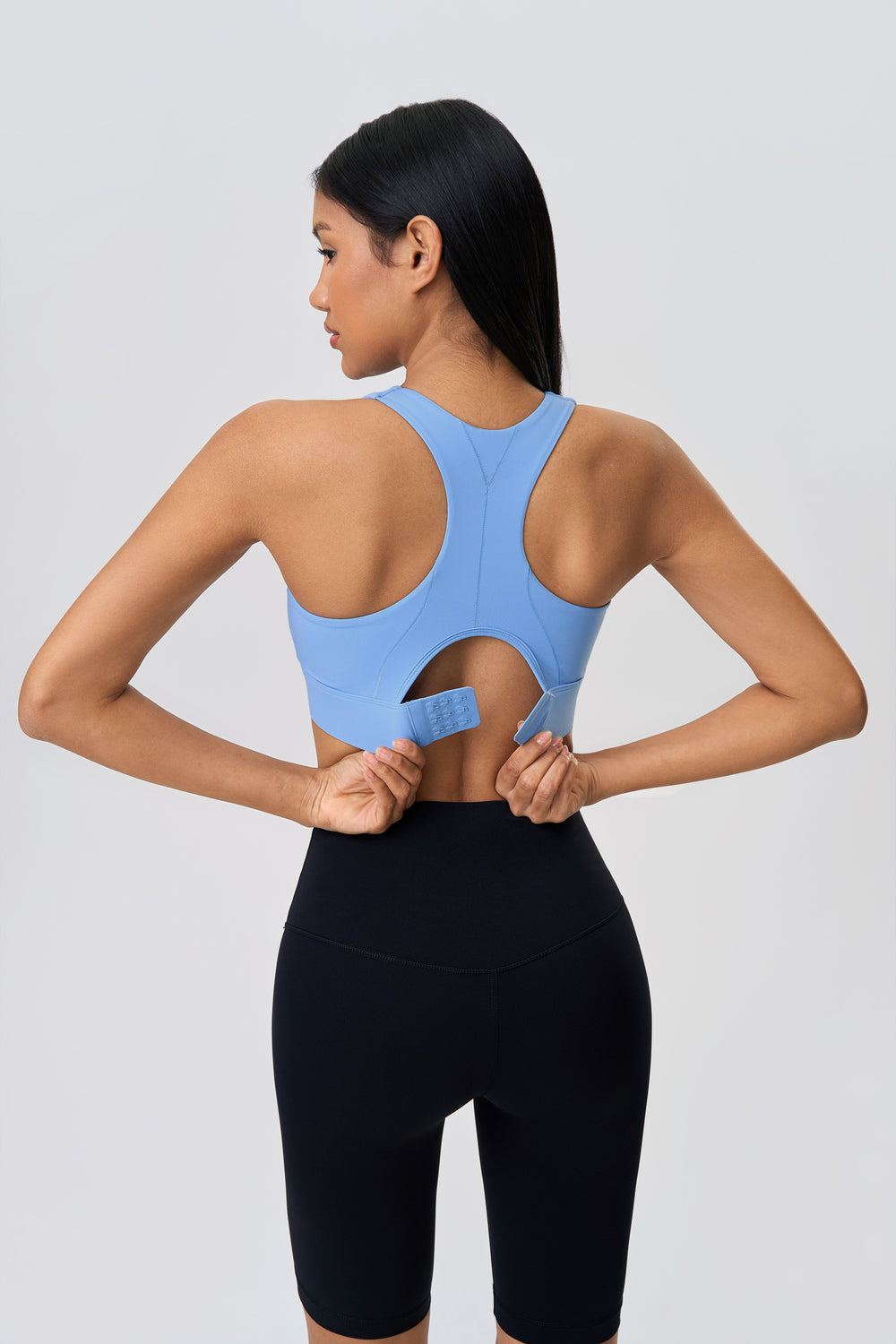 Buy 1, Get 1 Free - Anti-Odor, Cooling & High Impact Siren Bra & Moulded Cups With Clasps