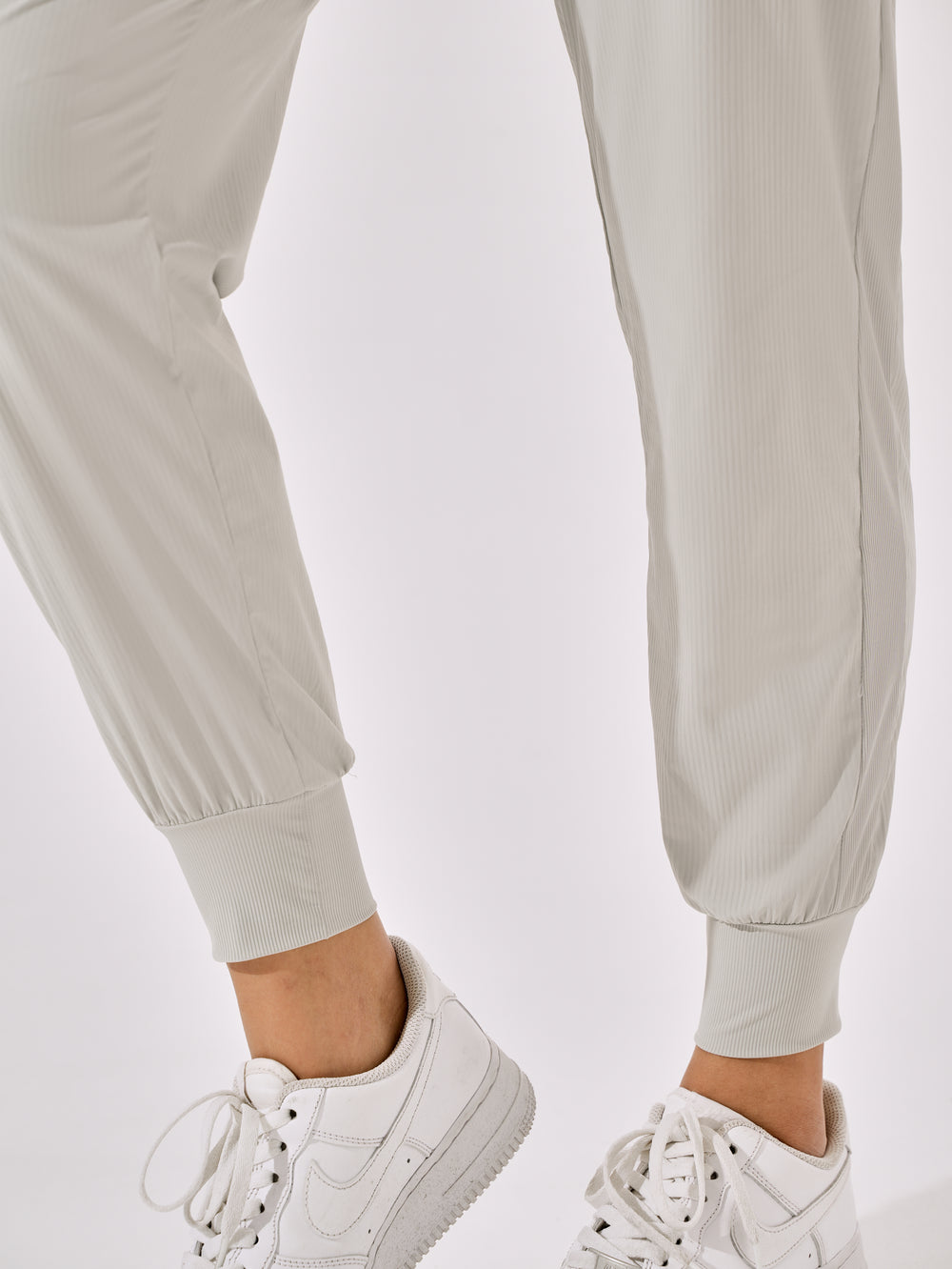 Cooling & Stretchable Weekend Joggers