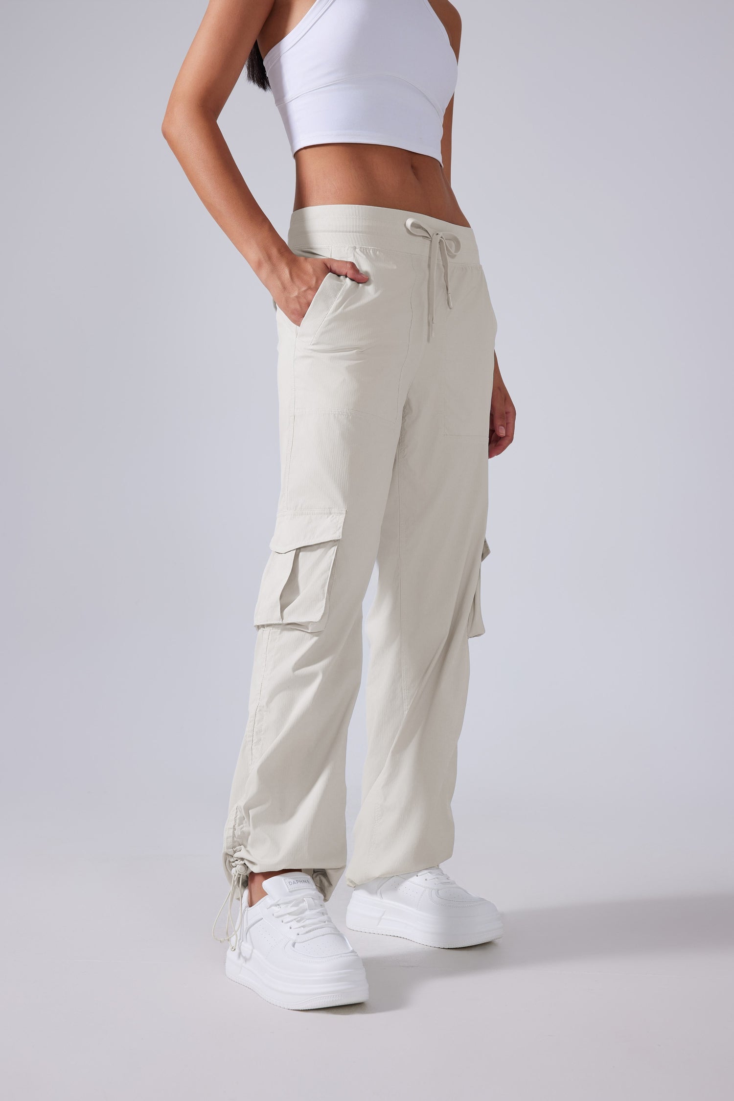 Stretchable Utility Travel Joggers With 6 Pockets