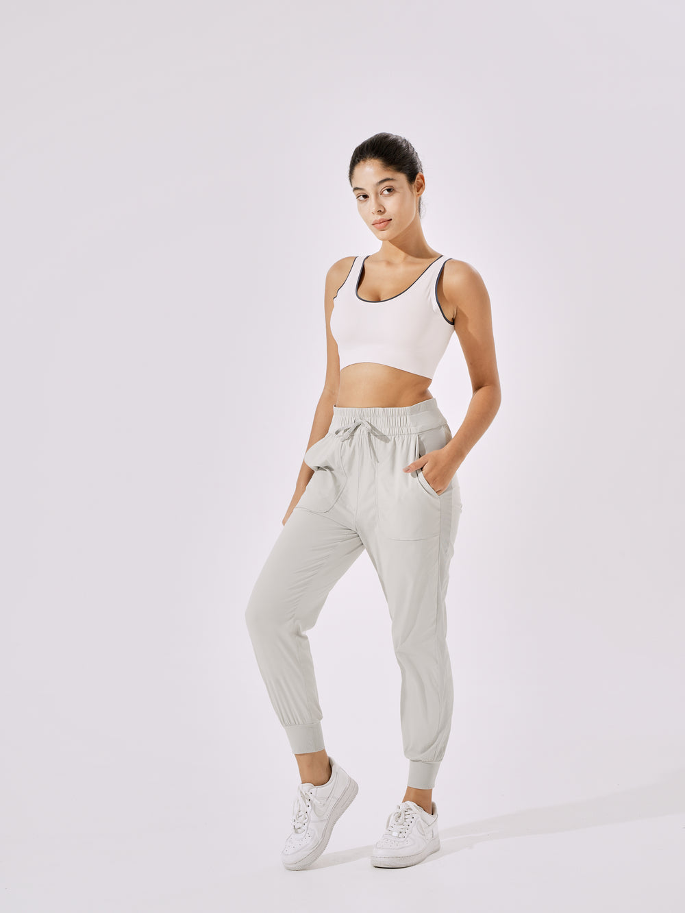 Cooling & Stretchable Weekend Joggers