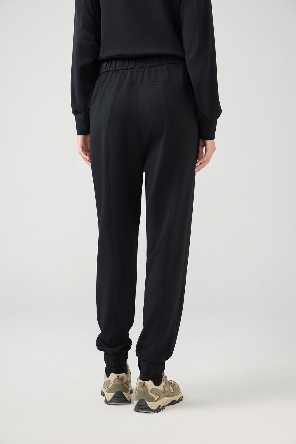 Buttery Soft With Elastic Waistband Traveller Joggers With Pockets